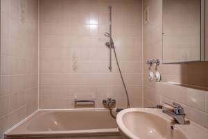 Geräumige 1-Zimmer-Wohnung mit Terrasse und Garten in S-Sonnenberg – 70597 Stuttgart – Vorschaubild 8