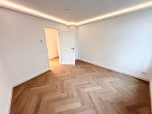 Stilvoll! + Erstbezug + Parkett + Fußbodenheizung + Tageslichtbad mit Wanne & Dusche + LED-Licht – 4177 Leipzig – Vorschaubild 4