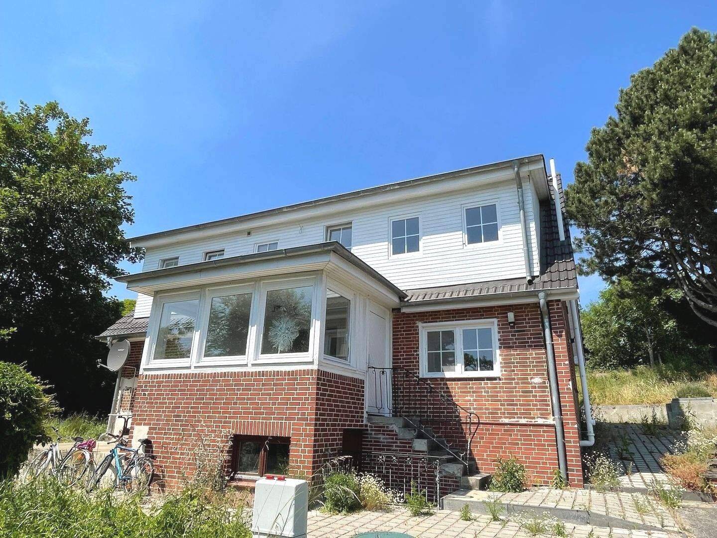 Großzügiges Einfamilienhaus mit Bungalow und großer landwirtschaftlicher Fläche zu verkaufen – Hamburg – Vorschaubild 6