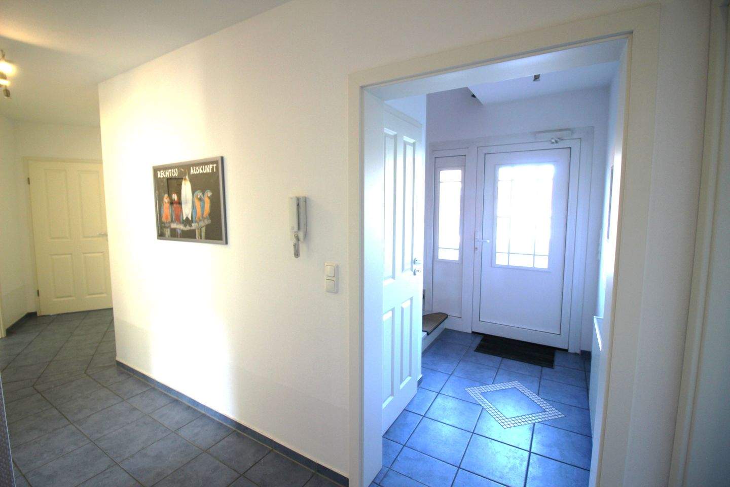 Perfekt für Selbstständige: repräsentatives Bürohaus mit Betreiber-Wohnung und großem Grundstück – Hamburg – Vorschaubild 8