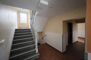 Stilvolle Dachgeschosswohnung in Hamburg mit sofortigem Nutzwert – 22761 Hamburg – Vorschaubild 8