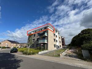 Helle, moderne Wohnung mit Dachterrasse in zentraler Lage zu mieten