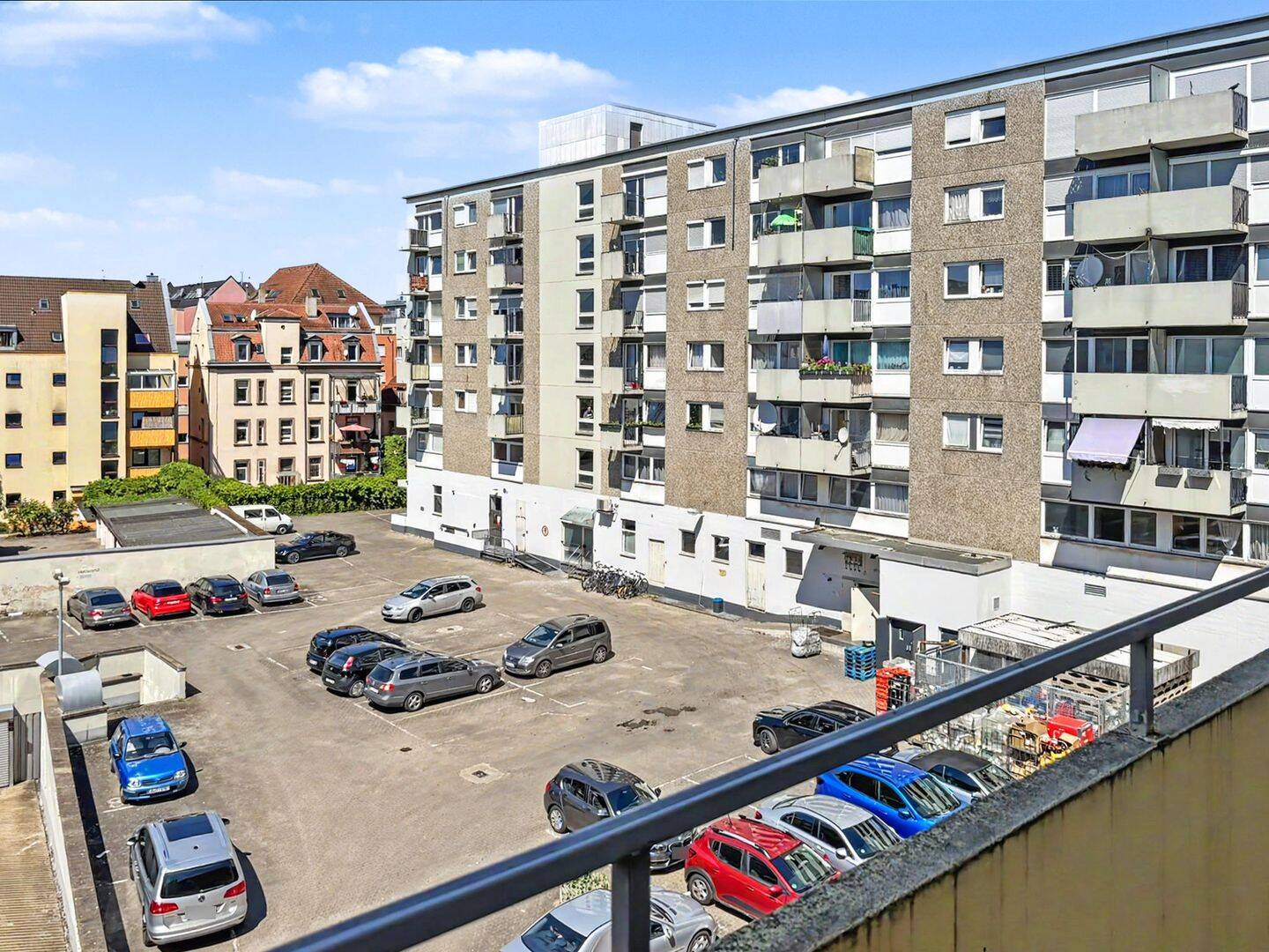 Freie 2-Zimmer-Wohnung mit Balkon u. Tiefgarage - Wohnen in Top-Lage von Nürnberg - St. Johannis – Nürnberg – Vorschaubild 2