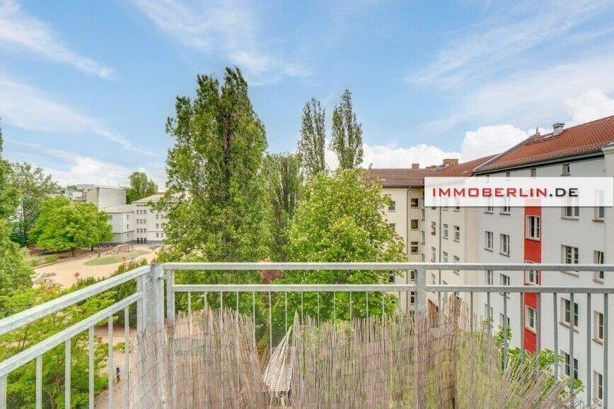 IMMOBERLIN.DE - Toplage! Sonnige Wohnung mit ruhigem Südbalkon & charmantem Ambiente – Berlin – Vorschaubild 2