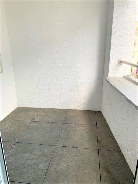 Wohnen in Stadtfeld, große helle 4-Raum-Wohnung mit Abstellraum, Gäste WC und Balkon. – Magdeburg – Vorschaubild 7