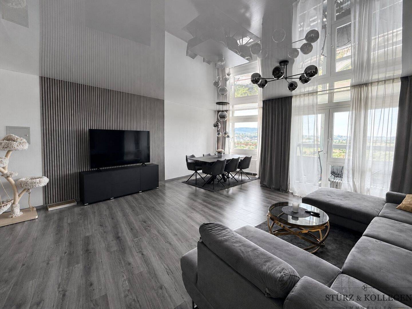 Penthouse-Flair am See - Renovierte 5-Zi.-Wohnung mit spektakulärer Dachterrasse und Panoramablick – Offenburg – Vorschaubild 2