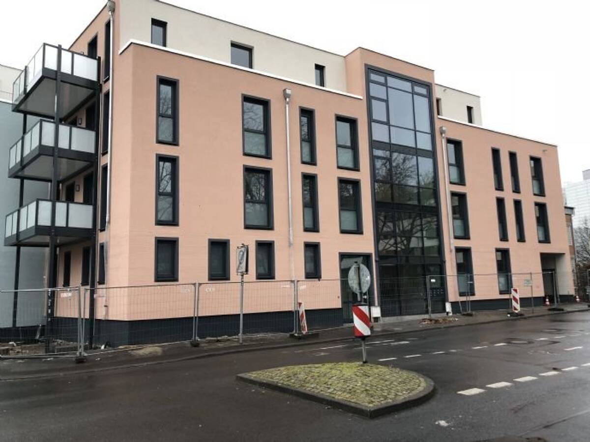 Moderne 3 ZKB, auch WG geeignet, Zentral gelegen – 34117 Kassel – Bild 1 von 8