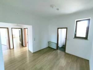 Gelegenheit: 4,5 Zimmer Altbaucharme – 70372 Stuttgart – Vorschaubild 4