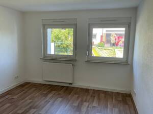 Großzügige 3-Zimmer-Wohnung im Erdgeschoss in 95213 Münchberg – 95213 Münchberg – Vorschaubild 9