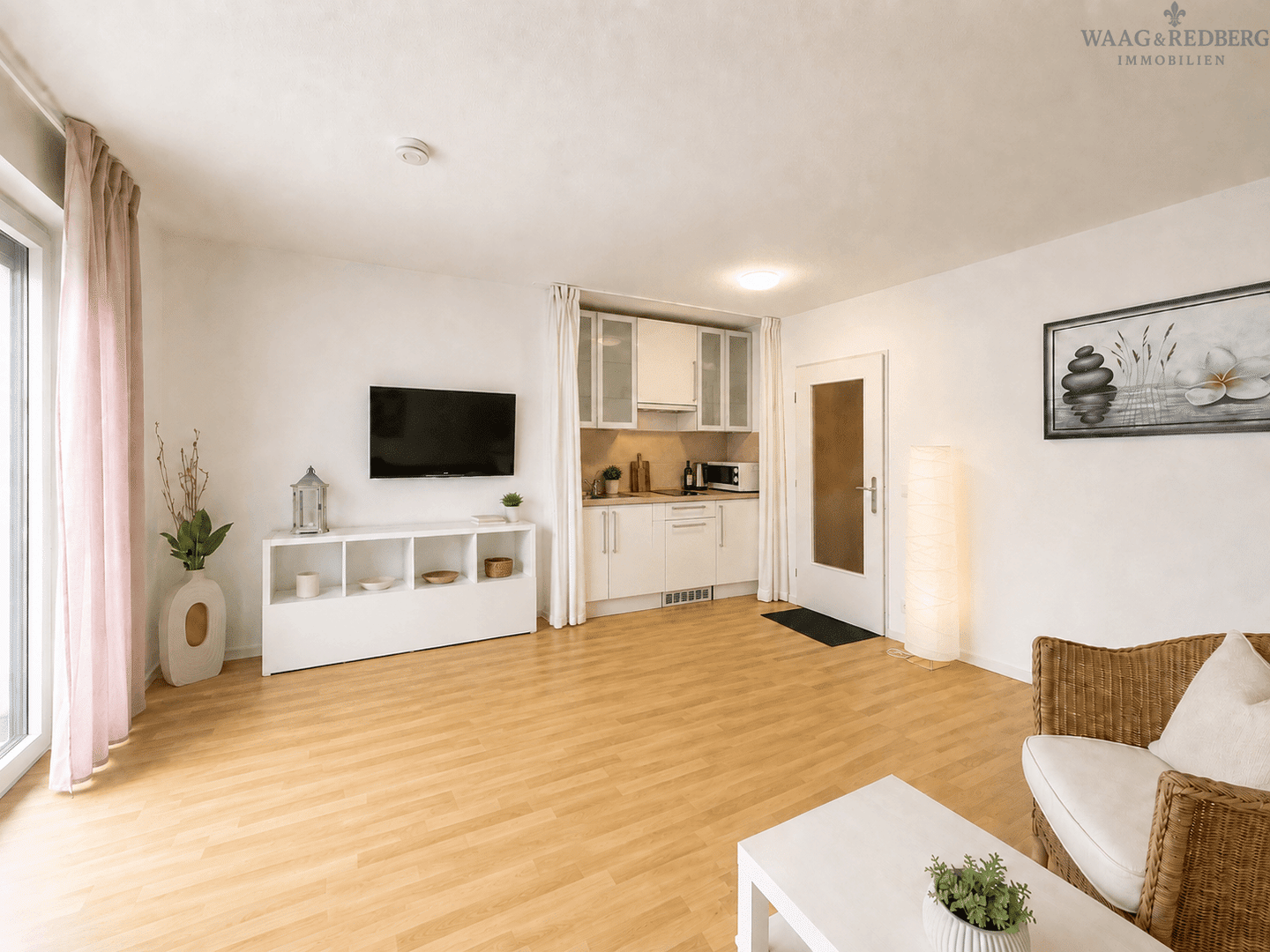 Helle 1-Zimmer-Wohnung mit Balkon nahe Nürnberger Innenstadt