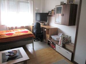 Gepflegtes, möbliertes 1 Zimmer Single Apartment mit Lift, die Universität vor der Tür – 34117 Kassel – Vorschaubild 2