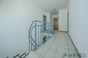 Vermietete 2-Zimmer-Dachgeschosswohnung in Berlin-Pankow - 3,47 % Rendite | Faktor 28,8 – 13156 Berlin – Vorschaubild 8