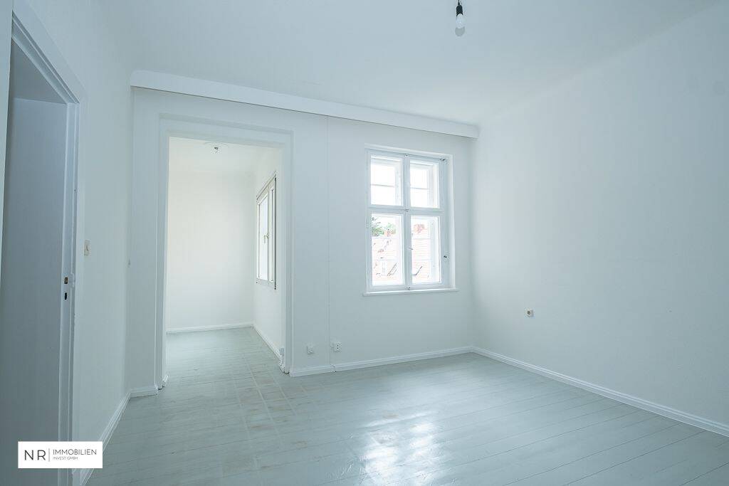 Bezugsfreie 3,5-Zimmer City-Wohnung – Berlin – Vorschaubild 3