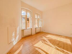 ARNIMKIEZ! SUPERHELLE UND KLASSISCHE ALTBAUWOHNUNG! RUHIGE LAGE IM SEITENFLÜGEL! PROVISIONSFREI! – 10439 Berlin – Vorschaubild 2