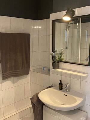 Investieren in Top-Lage: 2-Zimmer-Wohnung mit Komfortausstattung – 28759 Bremen – Vorschaubild 7