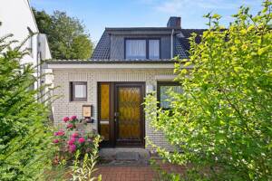 NUR NOCH WARTELISTE!!! Grün gelegenes Endreihenhaus in Hamburg mit viel Potenzial – 22149 Hamburg – Vorschaubild 3
