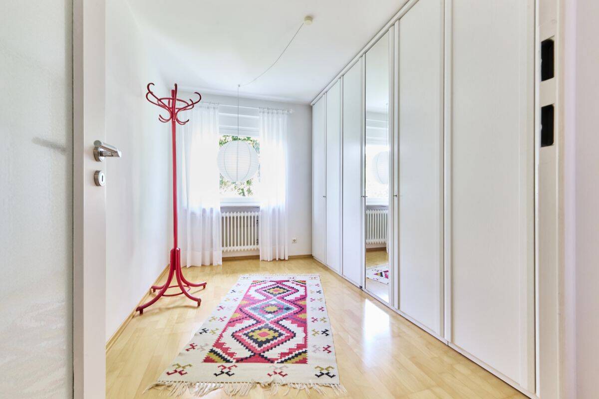 Wohlfühlen auf den ersten Blick - charmantes Reihenmittelhaus mit liebevoll angelegtem Garten! – Mering – Vorschaubild 6
