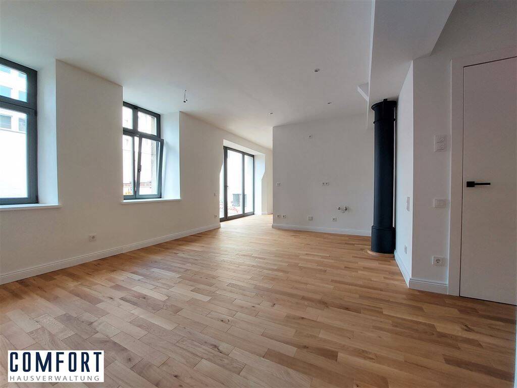 Stilvolles Single-Apartment mit Terrasse und EBK im Zentrum !