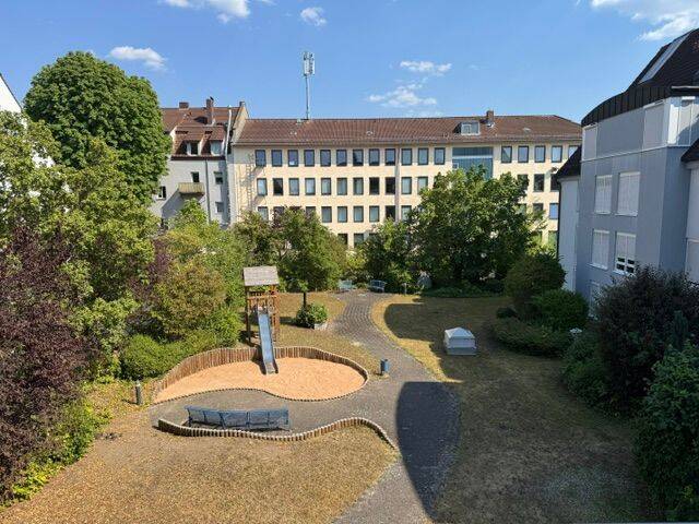 Ruhige 3-ZW mit Balkon ins Grüne – Nürnberg – Vorschaubild 4