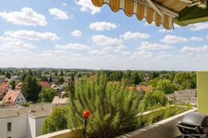 GEORGI: Über den Dächern von Aubing - helle 3-Zimmer-Wohnung mit Weitblick