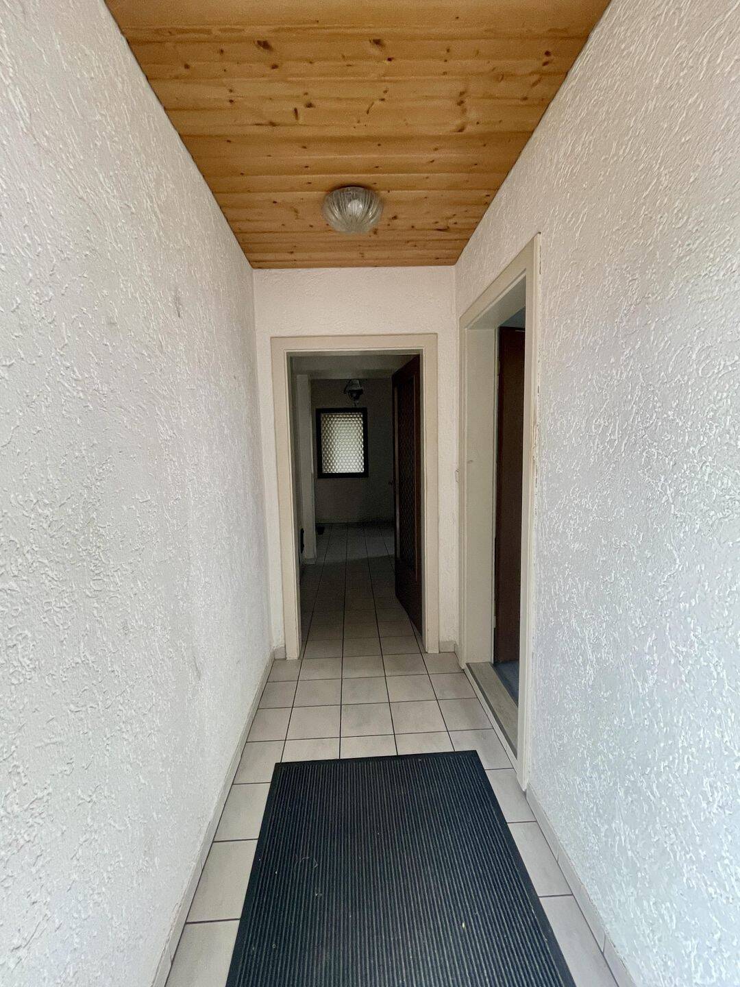 Großzügiges Wohnhaus mit viel, viel Platz für die ganze Familie – Neustadt  an der Donau – Vorschaubild 8