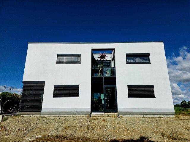 Modernes Einfamilienhaus mit exklusiver Ausstattung in Erfurt-Niedernissa – Erfurt – Vorschaubild 2