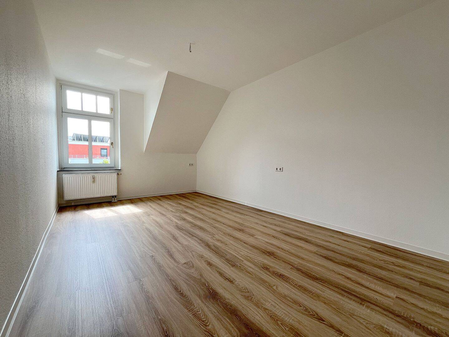 Moderne 2-Zimmer-Wohnung inkl. EBK – Chemnitz – Vorschaubild 3