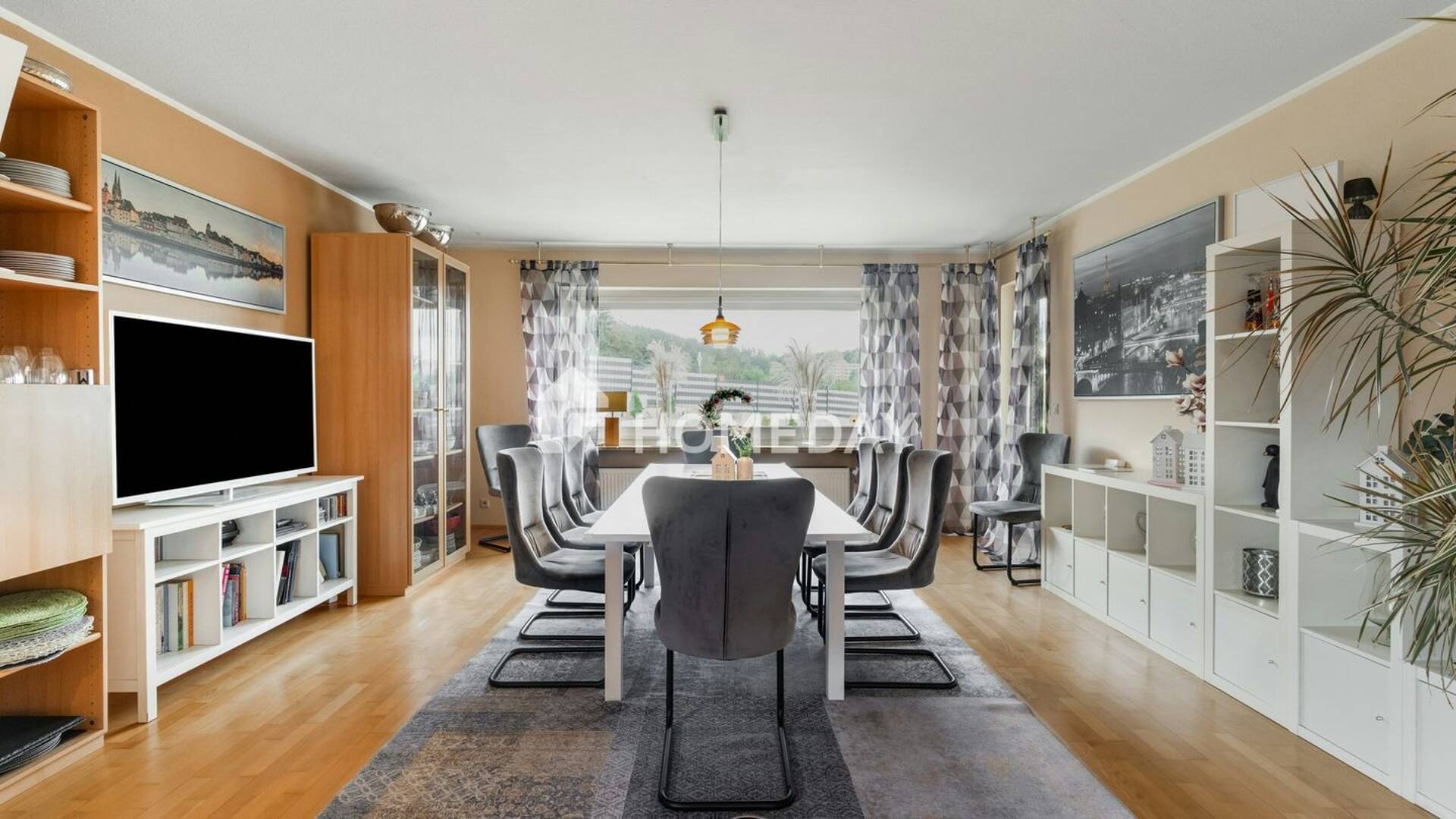 Haus in 93128 Regenstauf mit 215 m² kaufen