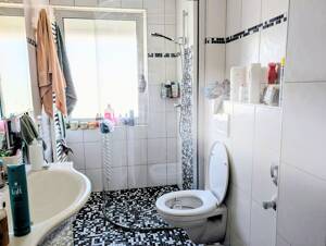 2 helle Zimmer über Endenich mit Balkon bezugsfrei ab Oktober – 53121 Bonn – Vorschaubild 6