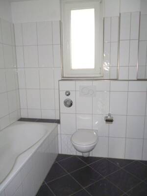2-Zimmer-Wohnung in Essen Frohnhausen , einzugsbereit! – 45145 Essen – Vorschaubild 5