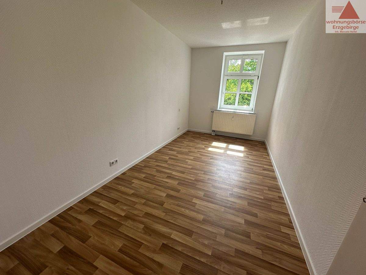 Helle 2-Raum-Wohnung mit Balkon! – Chemnitz – Vorschaubild 4