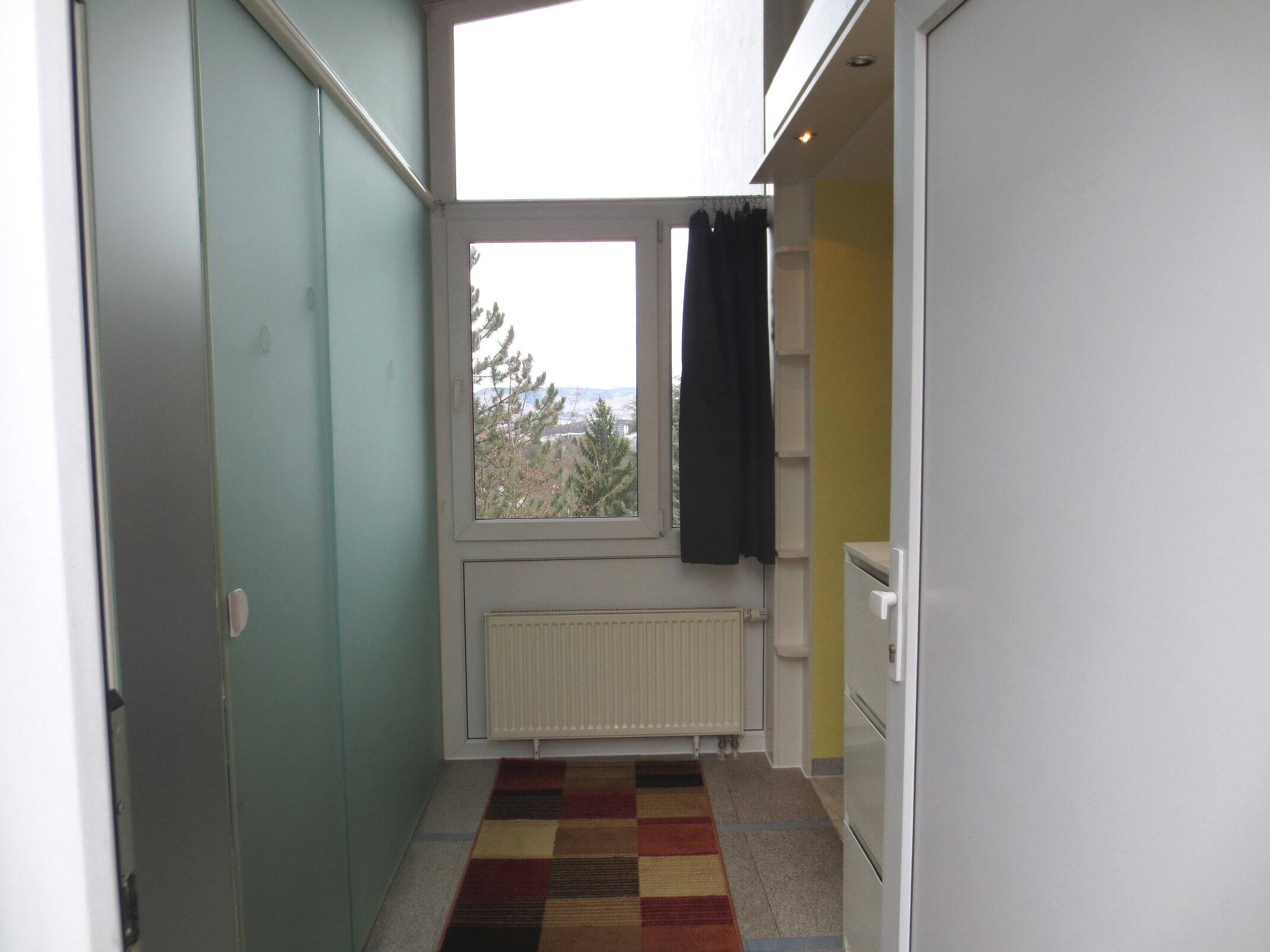 BEVORZUGTE WOHNLAGE - Helle 2-Zi.-Whg. in S-Nord (Killesberg), Waschmaschine, - 2350 – Stuttgart – Vorschaubild 4
