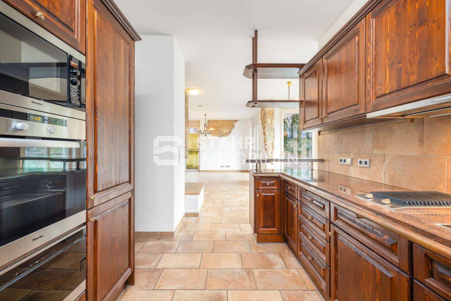 Einzigartige Villa in Schongau mit EBK und 3- Garagen – Schongau – Vorschaubild 5