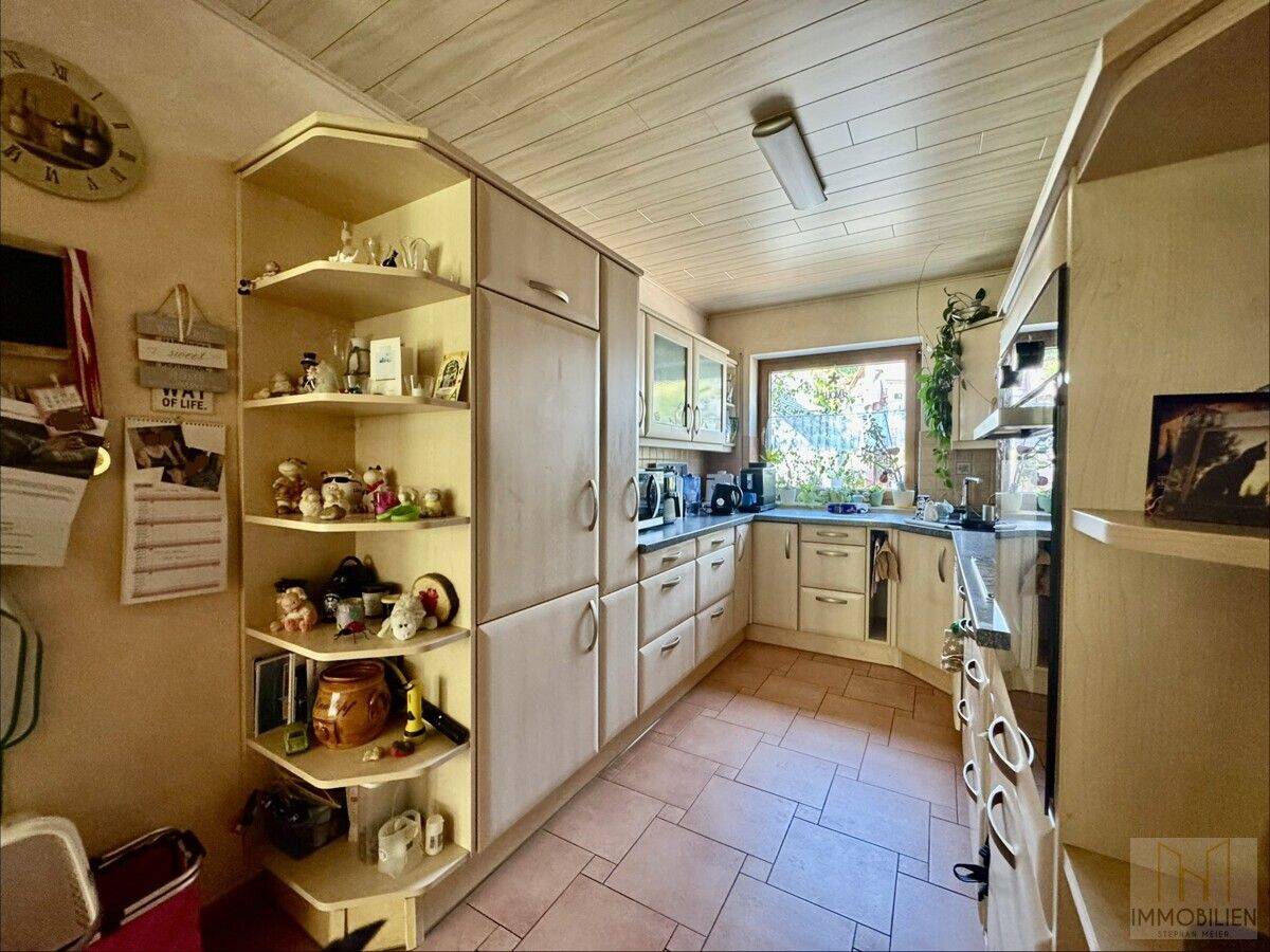 Mehr als ein Reihenhaus - großzügiges Wohnen mit Smart Home, Klimatisierung und Outdoor-Küche – Remda-Teichel – Vorschaubild 2