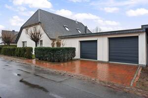 Bremen - Arbergen | Modernes Einfamilienhaus mit viel Platz, tollem Wohnambiente, zwei Garagen, Sonnenterrasse und schönem Garten – 28307 Bremen – Vorschaubild 2