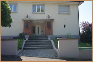 Wohnen mit Charme - 2-Zimmer-Dachgeschosswohnung mit Galerie in bester Wohnlage von Gengenbach! – 77723 Gengenbach – Vorschaubild 4