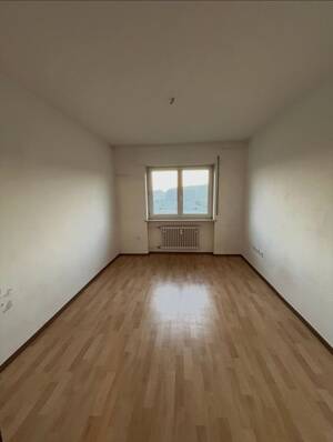 Zimmerwohnung mit 95qm in Amberg-Fuchsstein – 92224 Amberg – Vorschaubild 2