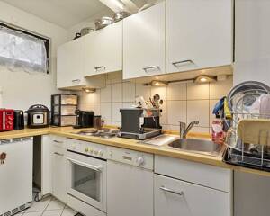 Gemütliche 2-Zimmer-Wohnung mit Aufzug und zwei Loggien in Düsseldorf-Pempelfort – 40476 Düsseldorf – Vorschaubild 3