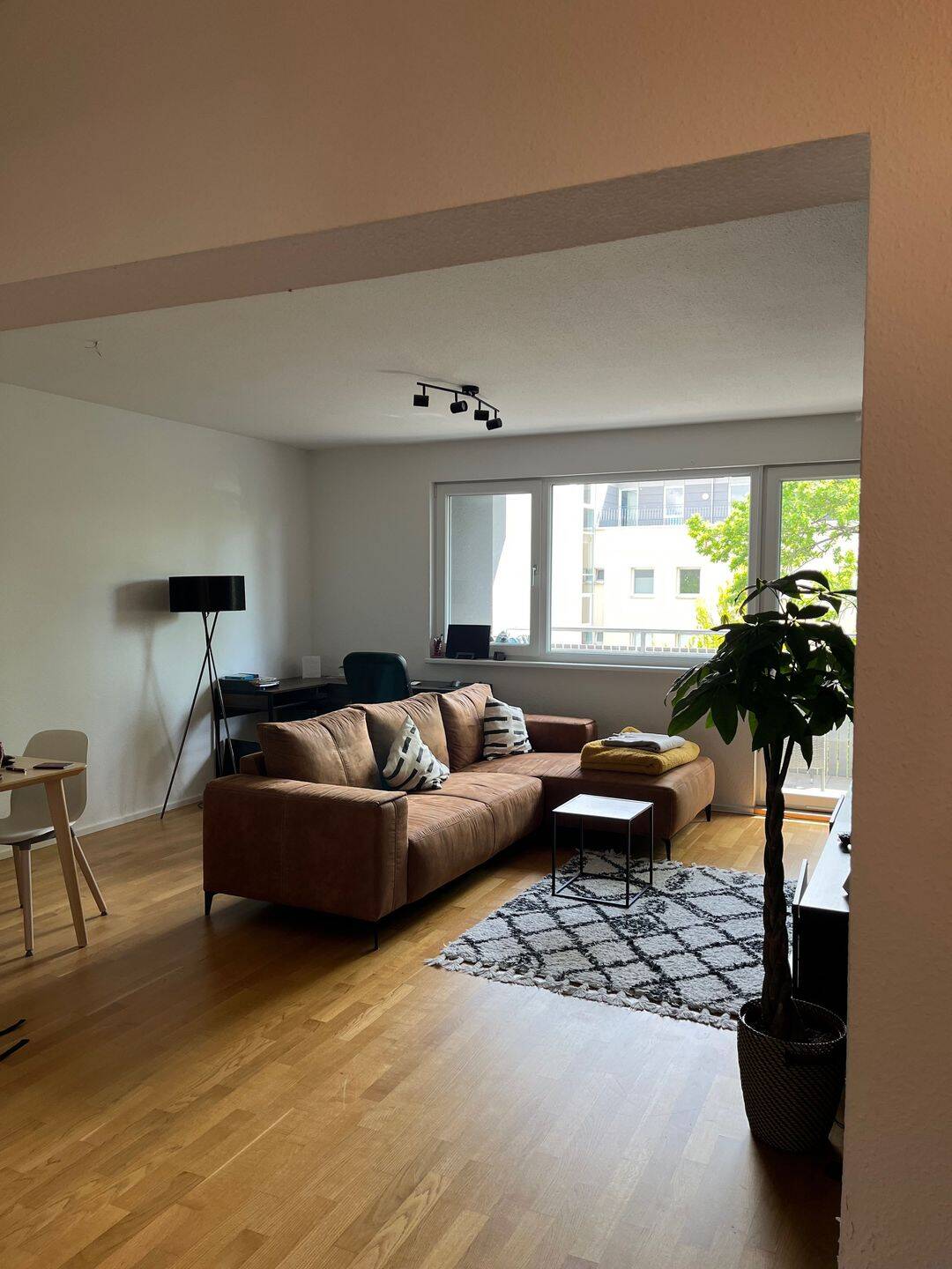Helle 2-Zimmer Wohnung in Erlangen Süd, Sebaldussiedlung