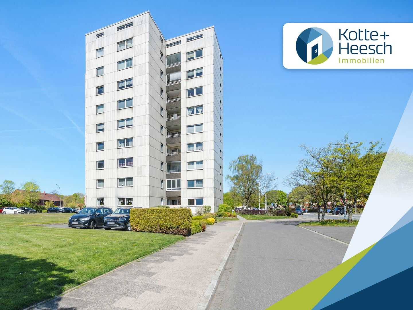 Attraktive 4 Zimmer ETW mit sonnigem Balkon, Weitblick und Aufzug