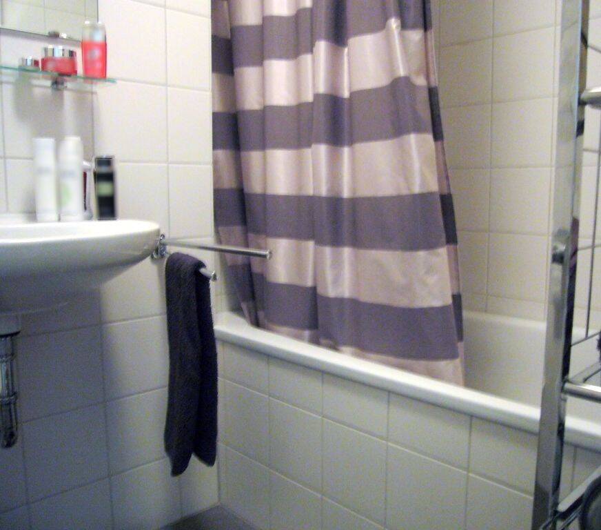 Schöne 3-Zimmer-Wohnung mit Balkon in Milbertshofen – München – Vorschaubild 7