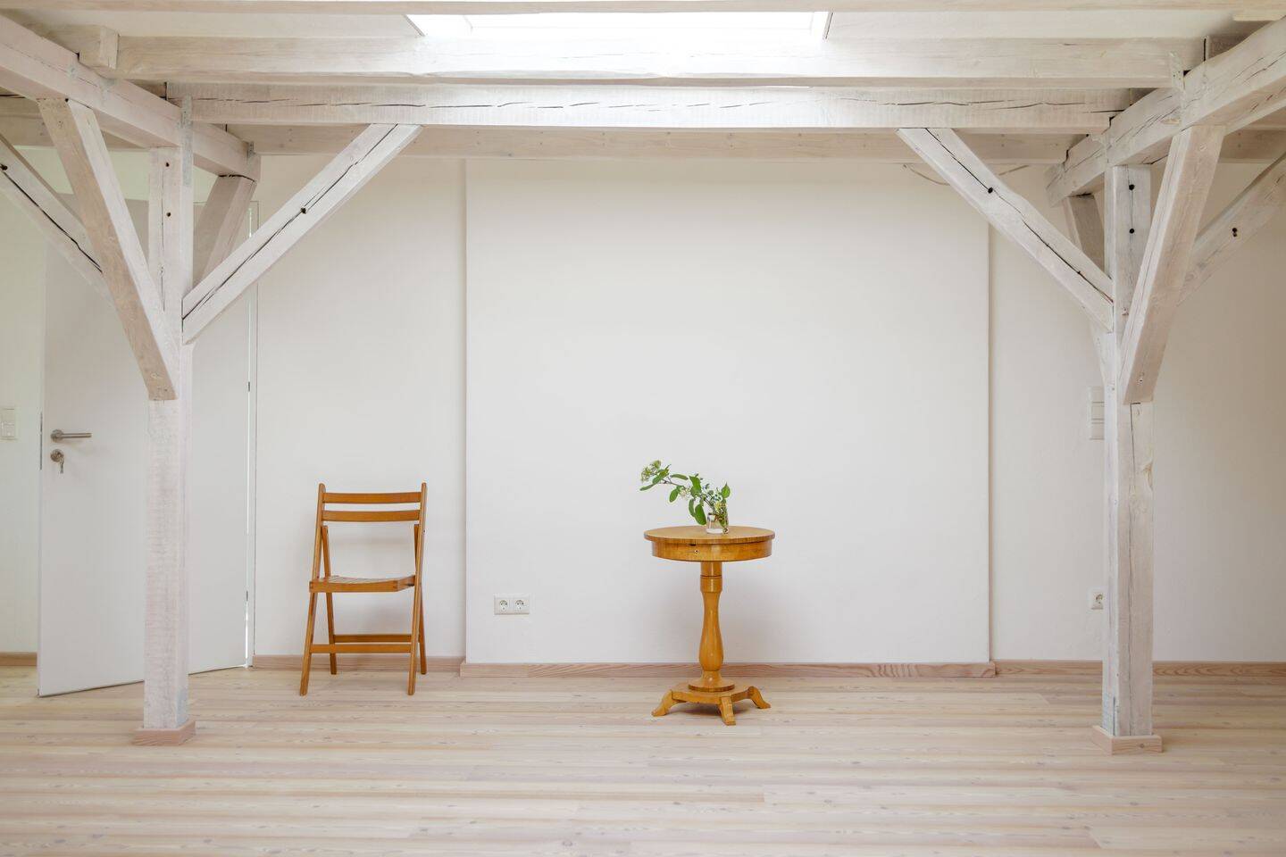 2 Zimmer Dachgeschosswohnung, ruhig und hell in Berlin Prenzlauer Berg – Berlin – Vorschaubild 3