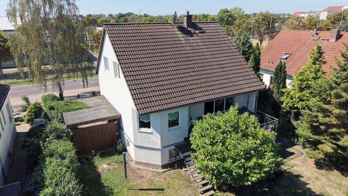 Ihr neues Zuhause in Magdeburg - gepflegt, großzügig und familienfreundlich – 39114 Magdeburg – Bild 1 von 9