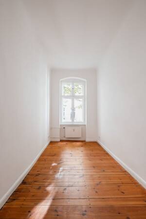 Mit Südbalkon am Paul-Lincke-Ufer: Drei-Zimmer-Altbauwohnung mit Uferblick – 10999 Berlin – Vorschaubild 6