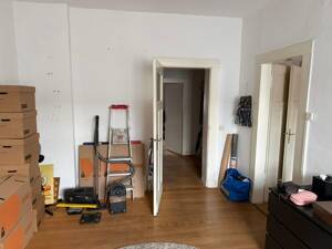 Schöne 3-Zimmer-DG-Wohnung mit zusätzlichem Dachspeicher – 40545 Düsseldorf – Vorschaubild 7