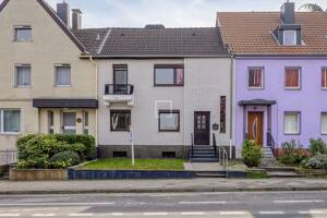 DHi | Charmantes Reihenmittelhaus in City-Nähe Aachen mit großem Garten und viel Potenzial