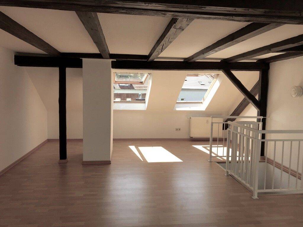 Charmante Maisonette-Wohnung im modernisierten Altbau (von privat)