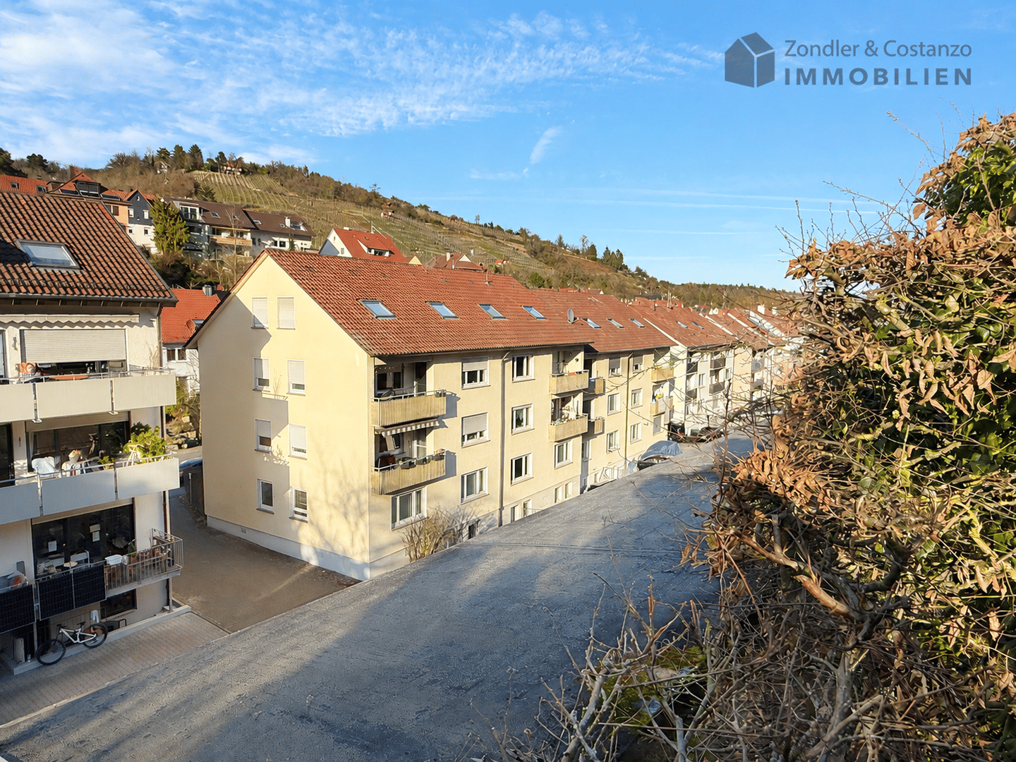 RENOVIERT! Attraktive, große und gut ausgestattete 3-Zi.-Whg. * TL-Bad / Balkon / Pkw-Stpl. * – Stuttgart – Vorschaubild 9