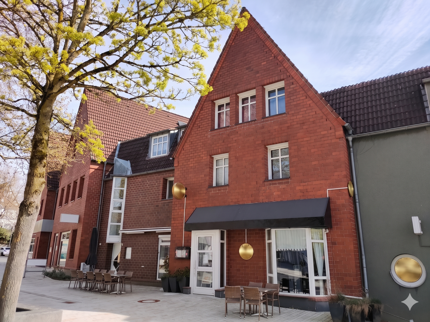 Gepflegtes Wohn-und Geschäftshaus in top Lage – Fröndenberg/Ruhr – Bild 1 von 7