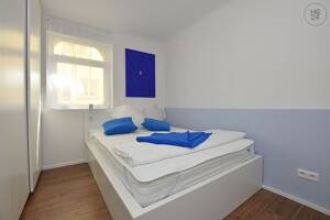 Kernsanierte, modern möblierte Wohnung in Stuttgart West – 70197 Stuttgart – Vorschaubild 2